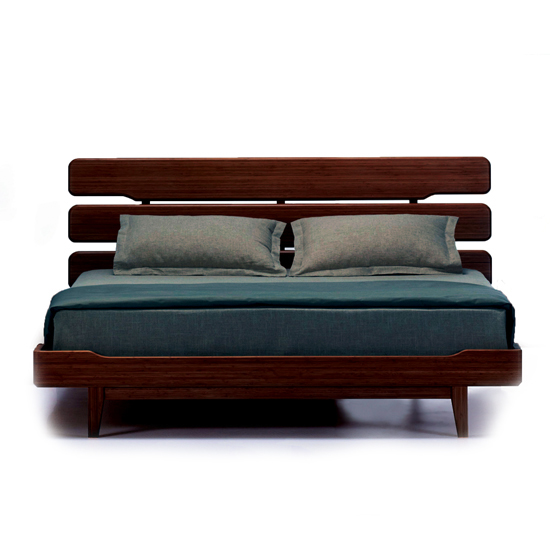 Currant Queen Platform Bed