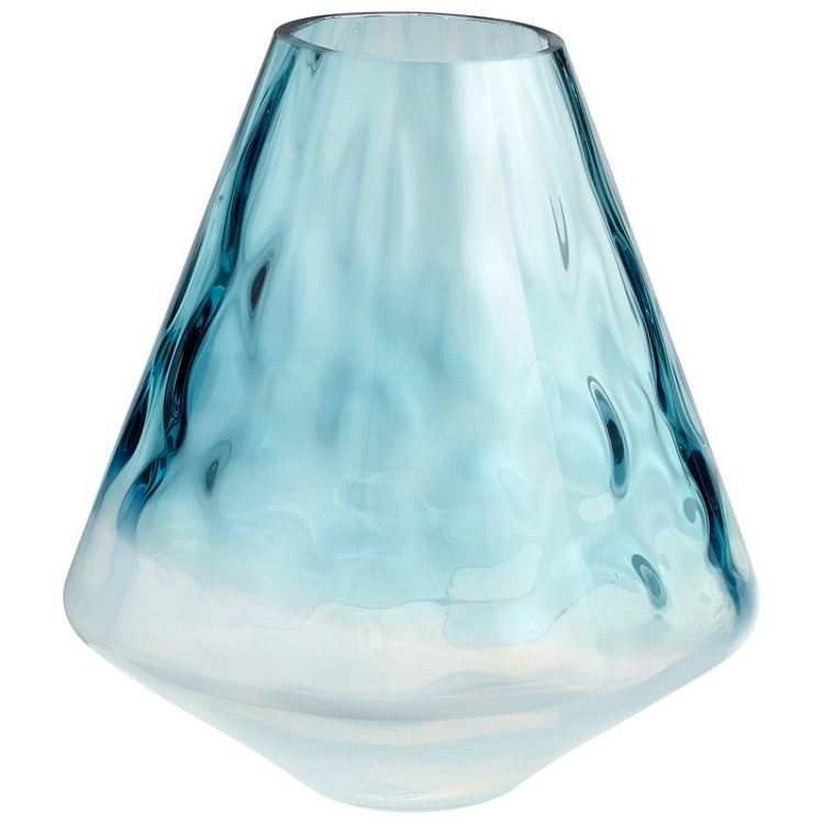 Brisk Vase